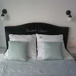 Apartment Sweet
